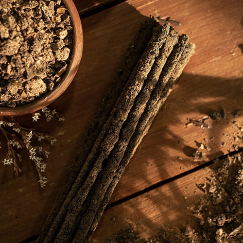 Incensi Naturali: Sagrada Madre vs Incensi Tradizionali – Differenze Reali